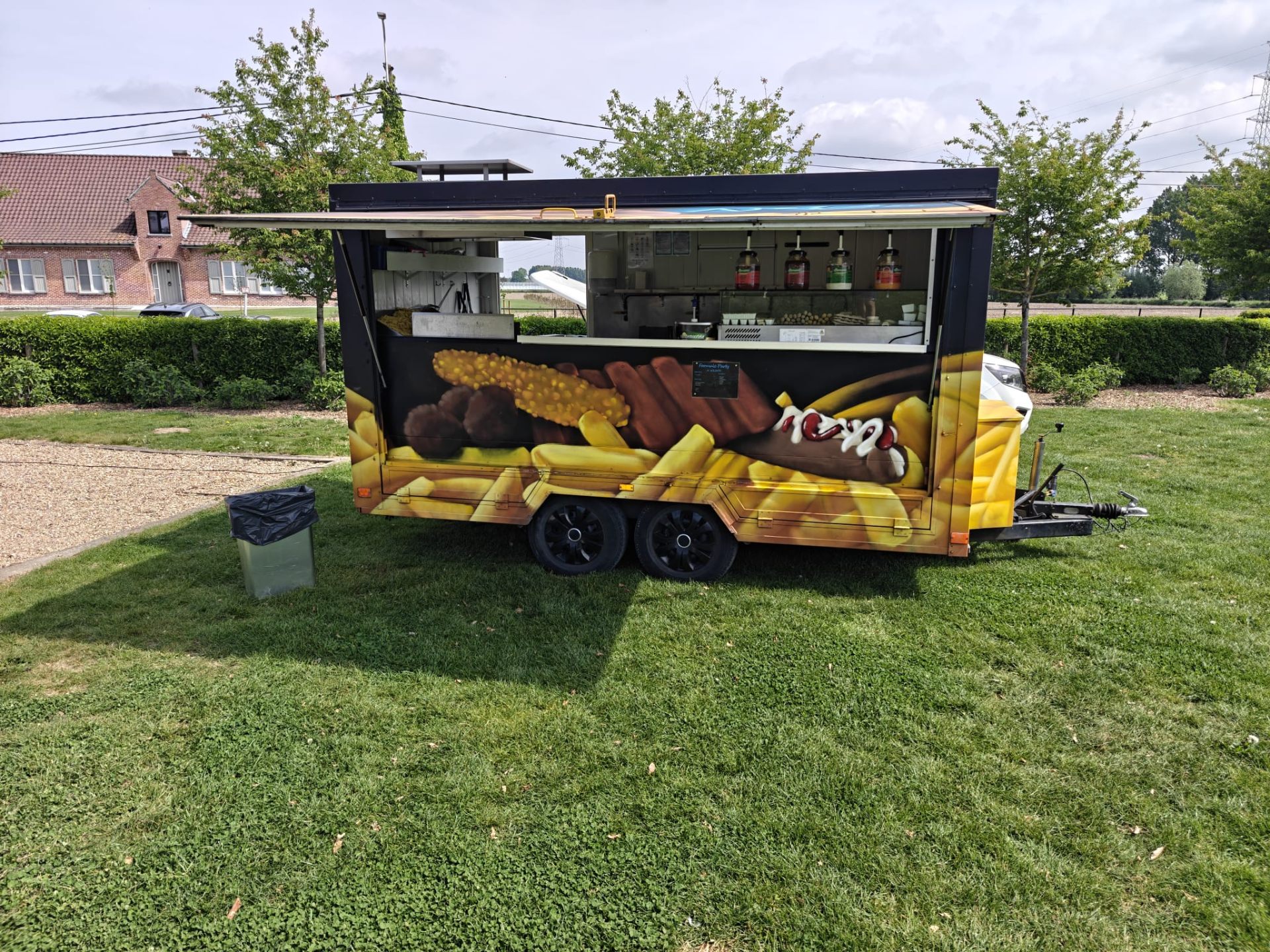 NiYo foodtruck in actie op een event